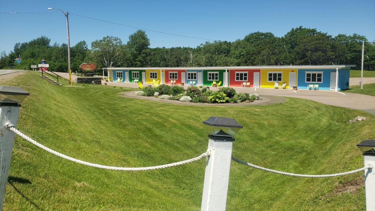 Cornerstone Motel Chéticamp エクステリア 写真