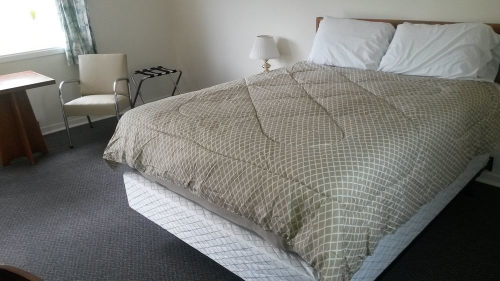 Cornerstone Motel Chéticamp エクステリア 写真
