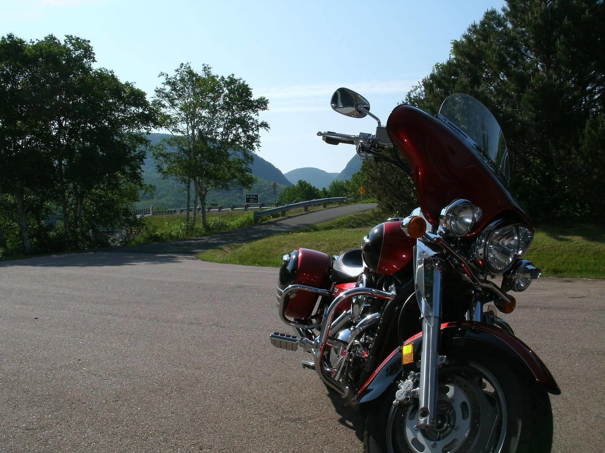Cornerstone Motel Chéticamp エクステリア 写真